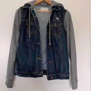 NWOT Life In Progress Hoodie Denim Jacket - Size Small